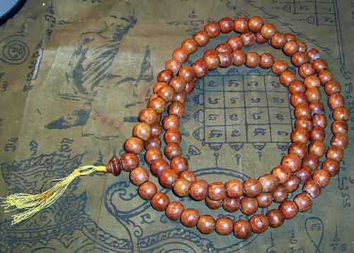 mala tib&eacute;tain