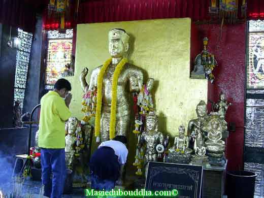Bouddha statue hindouiste.