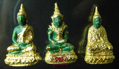 emerald buddha amulets