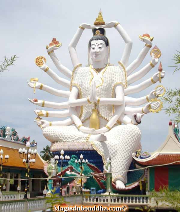 Statue de guan yin à koh samui.