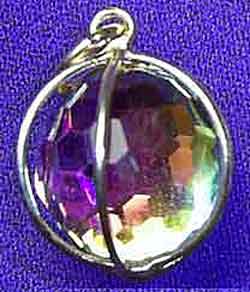 Amulette thai look geow sarapat nuk.