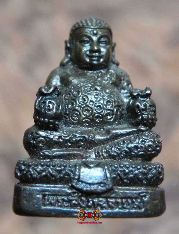 Bouddha de fortune Phra Sanghajai.