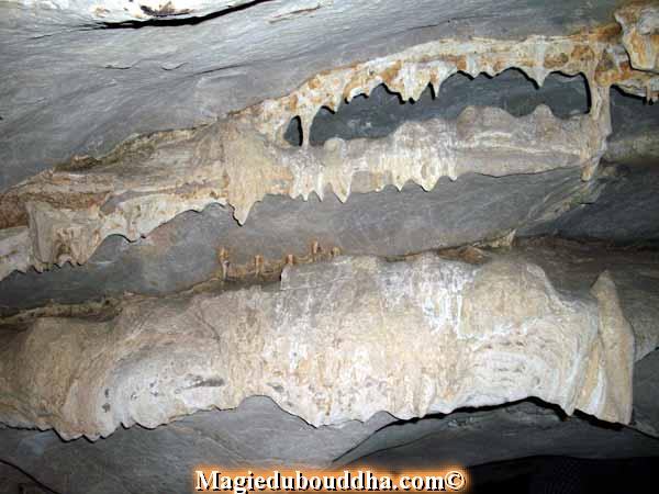 Stones in the lek lai cave.