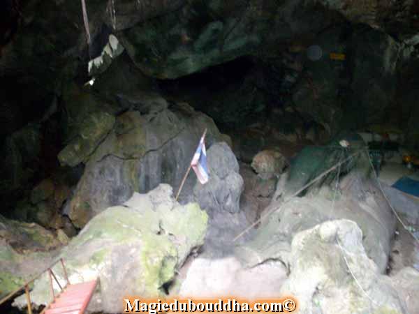 Entracne of a sacred lek lai cave in thailand.