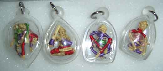 mekalee amulettes du vaudou thai.