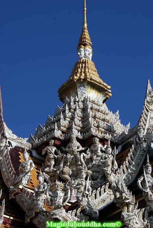 Le wat sri sathong.