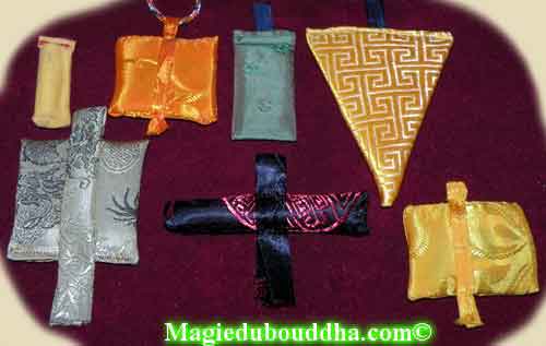 tagrol amulettes du tibet