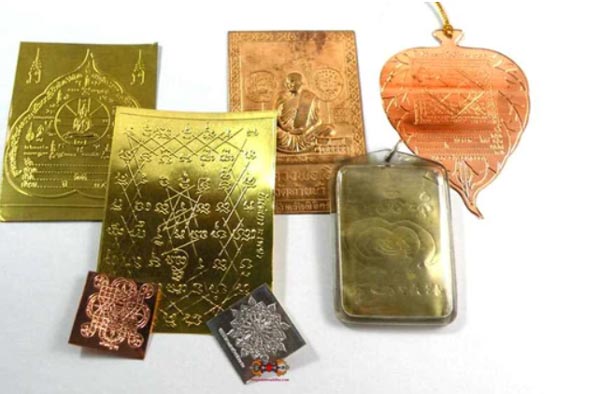 Pentacles de thailande yant.