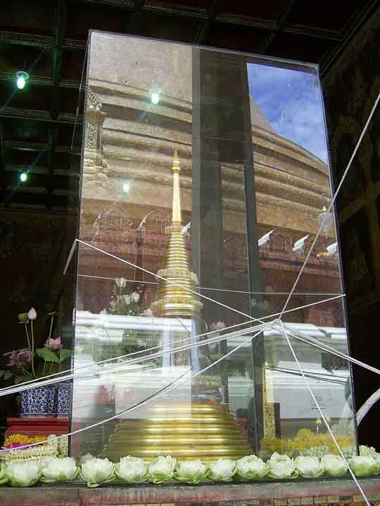 Phra Pathom cheddi reliques du Bouddha.