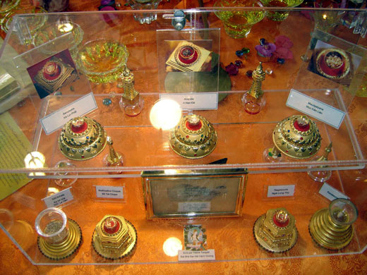 reliques des disciples du Bouddha.