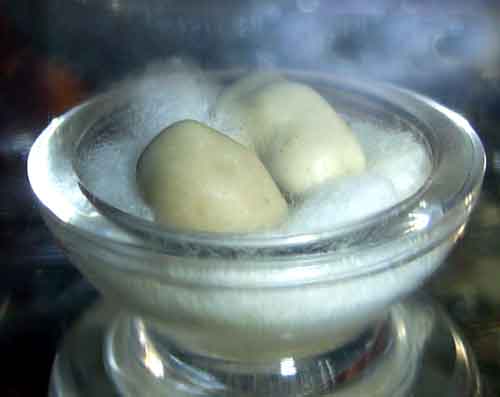 Reliques perles du Bouddha.