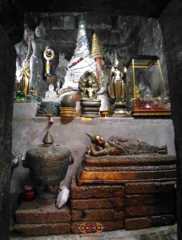 interieur d'un stupa