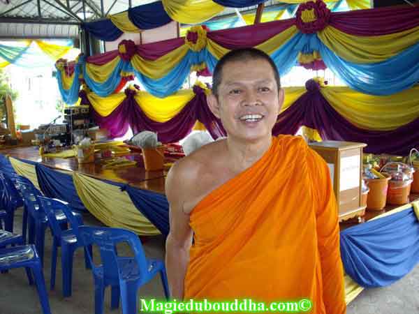 Le Vénérable Luang phor boon loet.
