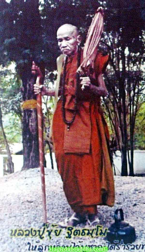 Le très vénérable luang phoir kui en phra siwali.