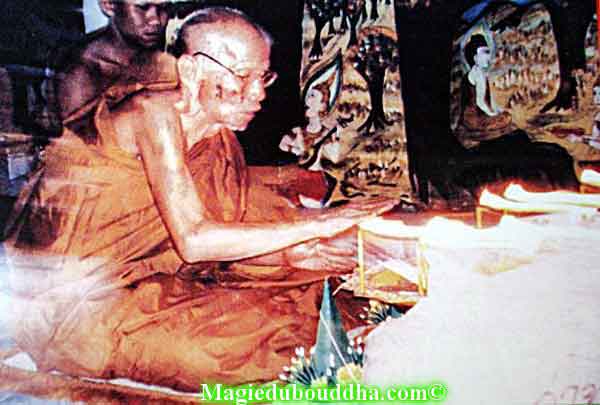 Photo miracle de luang phor kui.