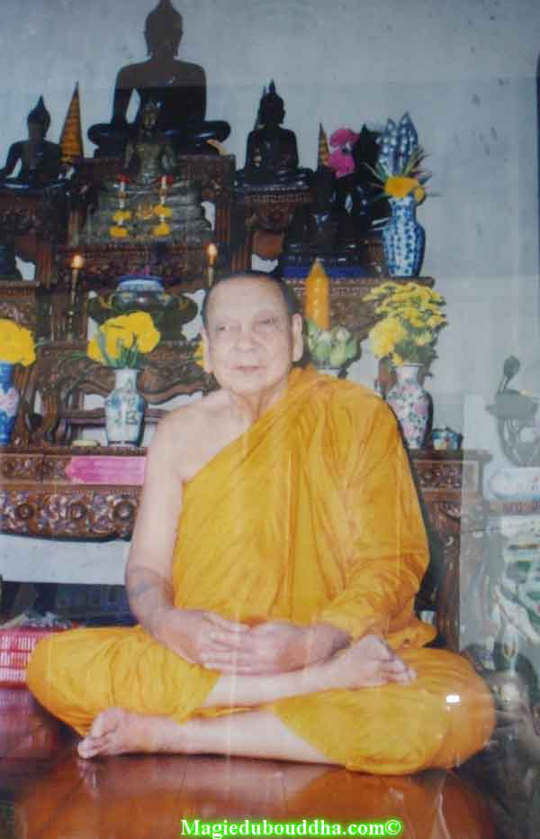 Luang phor niyom.