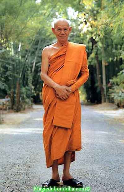 Luang Phor Puth vénérable thailande