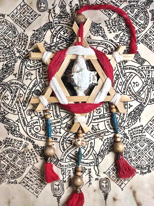 Pentacle thai Talaew Kanphaï 