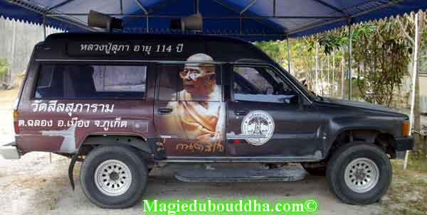 voiture de vénérable thai