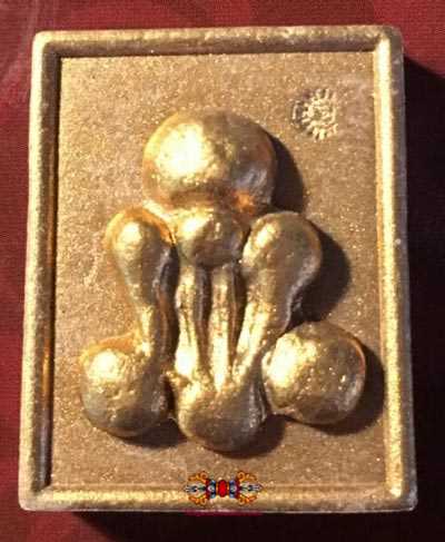 phra Amulette thai Phra pidta kraduk Pee