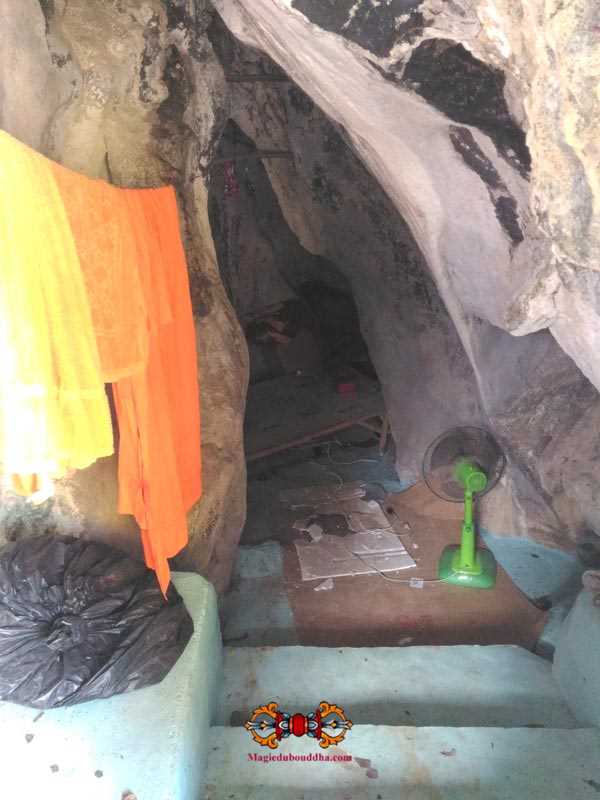 grotte de luang phor thong poon