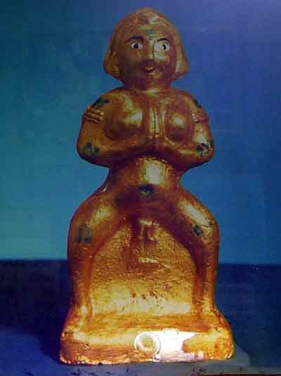Statue thai de mae nang pim.