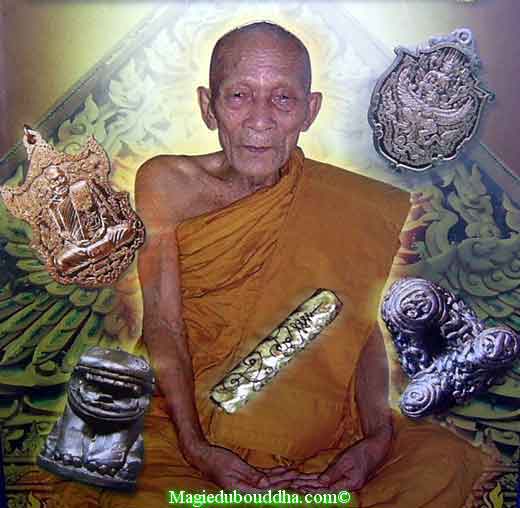 Amulettes thai de luang phor kallong.