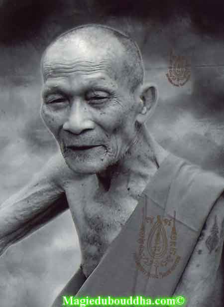 Portrait du vénérable luang phor kallong.