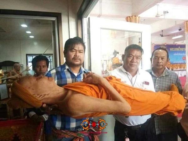 Corps de luang phor Koon.