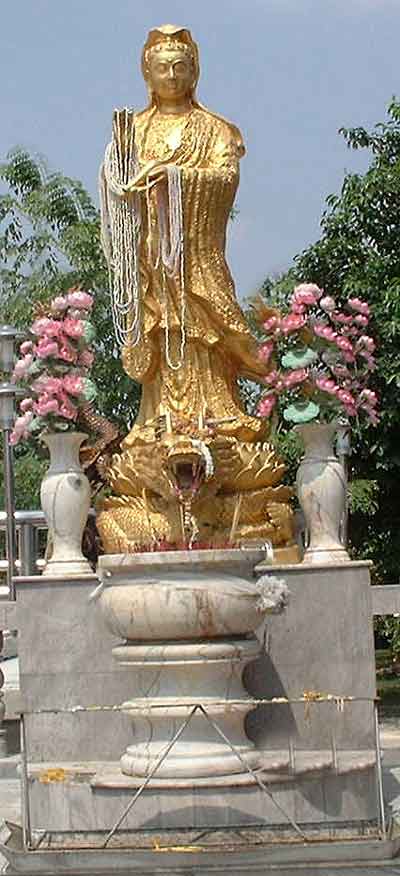 Statue de guan yin.
