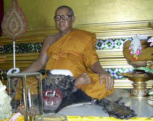 Luang phor lam yai.