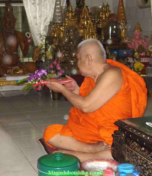 orbes miracle luang phor lum