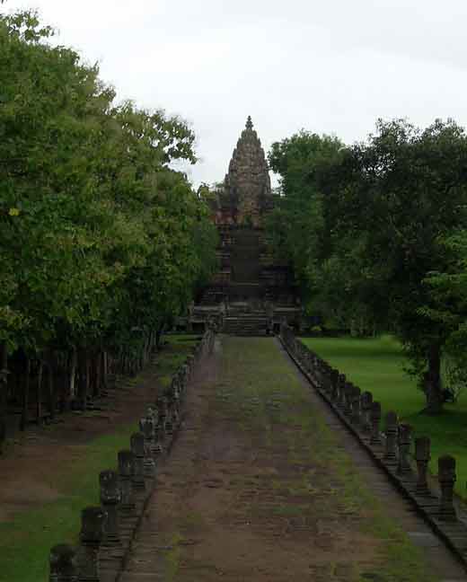 Phrasat khao panom lum.