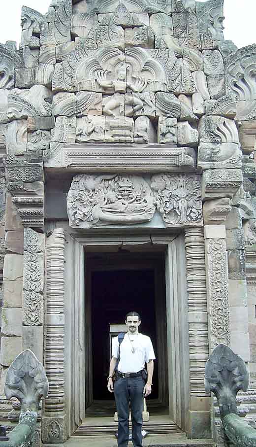 Porte de pierre au phrasat khao panom lum.
