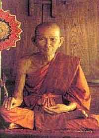 luang phor suk moine thai célèbre