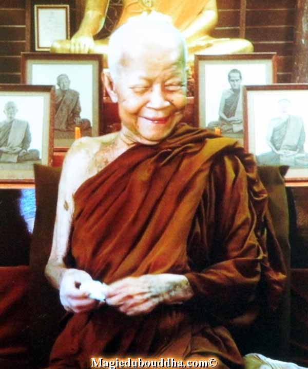 Le sourire de luangta mahabua.