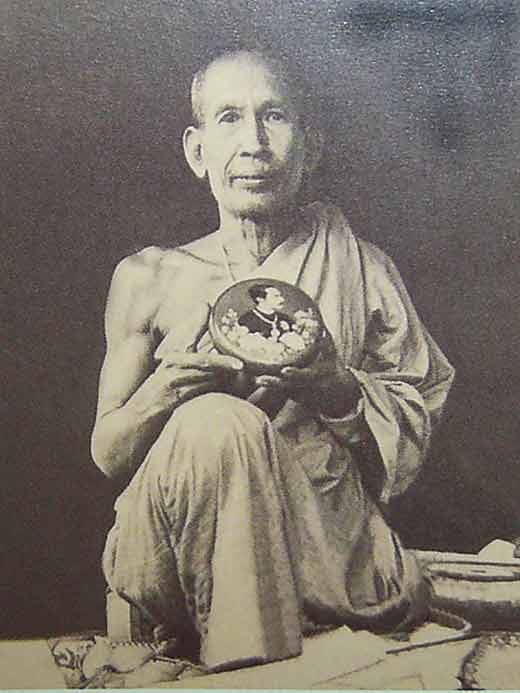 Luang phor ophassi.