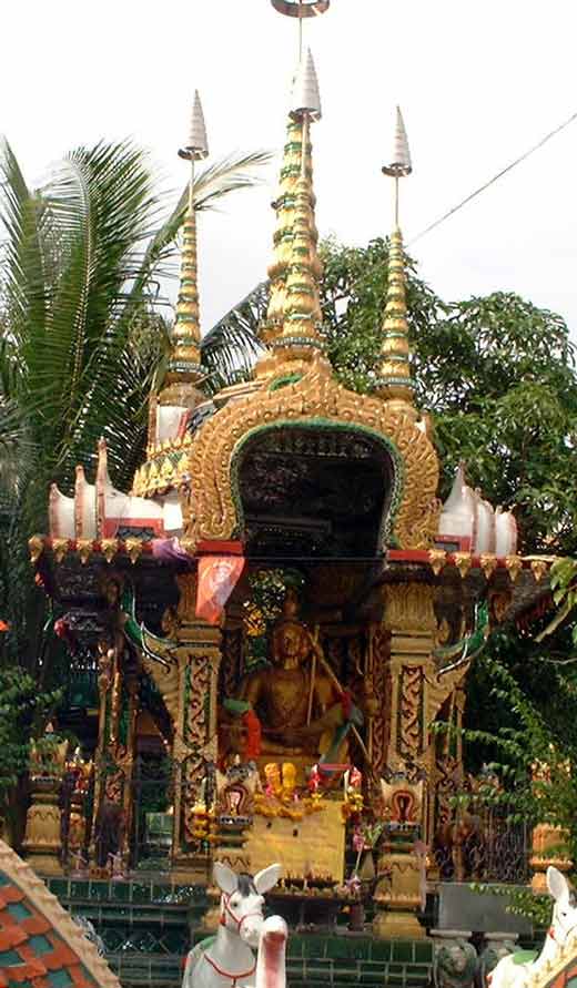 Phra Phrom.