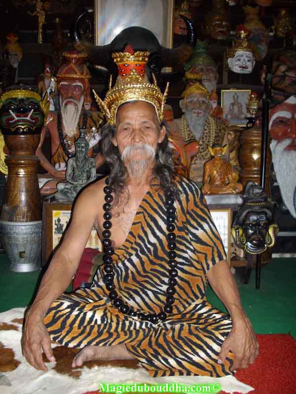 Lersi po kassem ermite de thailande.